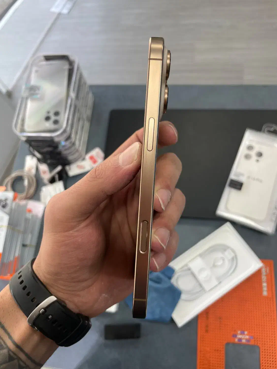 آیفون ۱۶ پرومکس ۲۵۶ گیگ|موبایل|قزوین, |دیوار