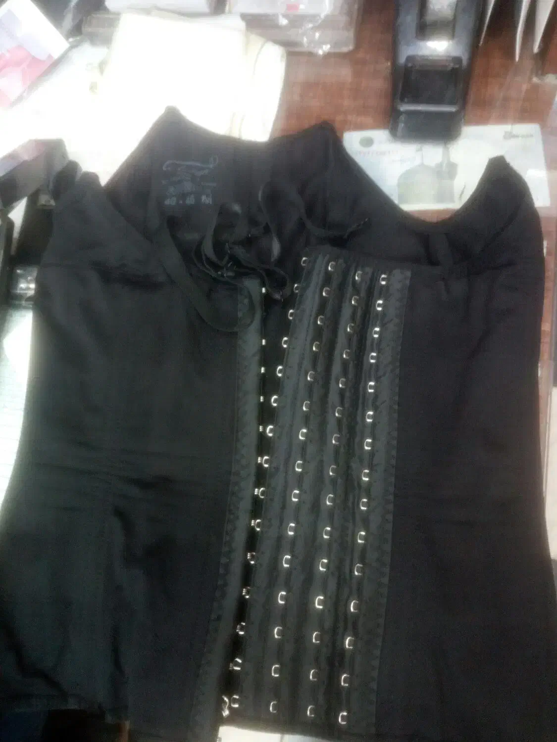 گن ساعت شنی|لباس|اهواز, زیتون کارمندی|دیوار