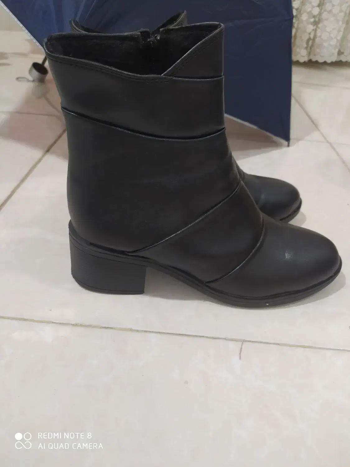 بوت|کفش و لباس بچه|بندر گناوه, |دیوار