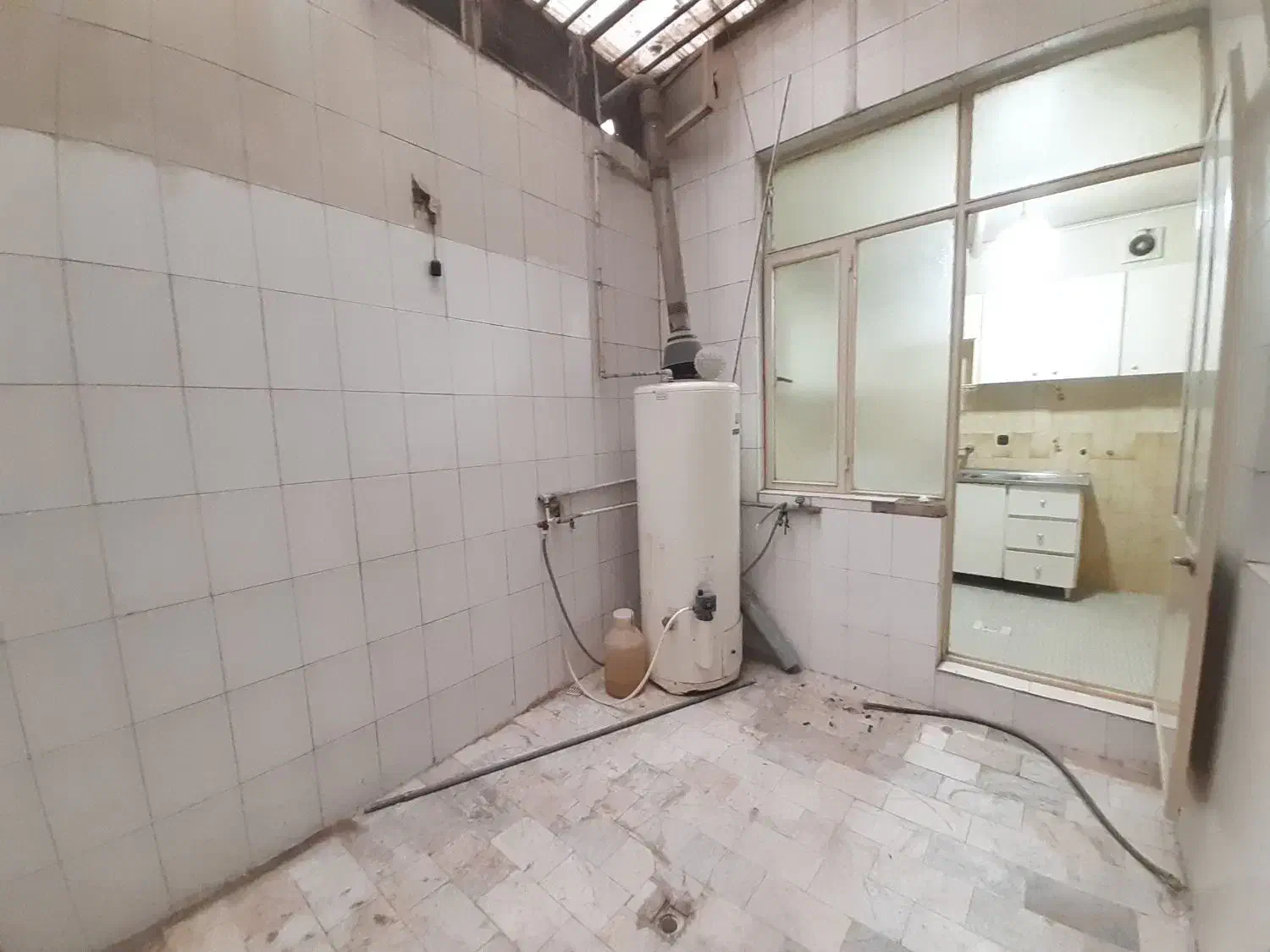 ۶۸متر۱خواب+تکواحدی/همکف‌۱۶مترانباری/پیروزی،نیکنام