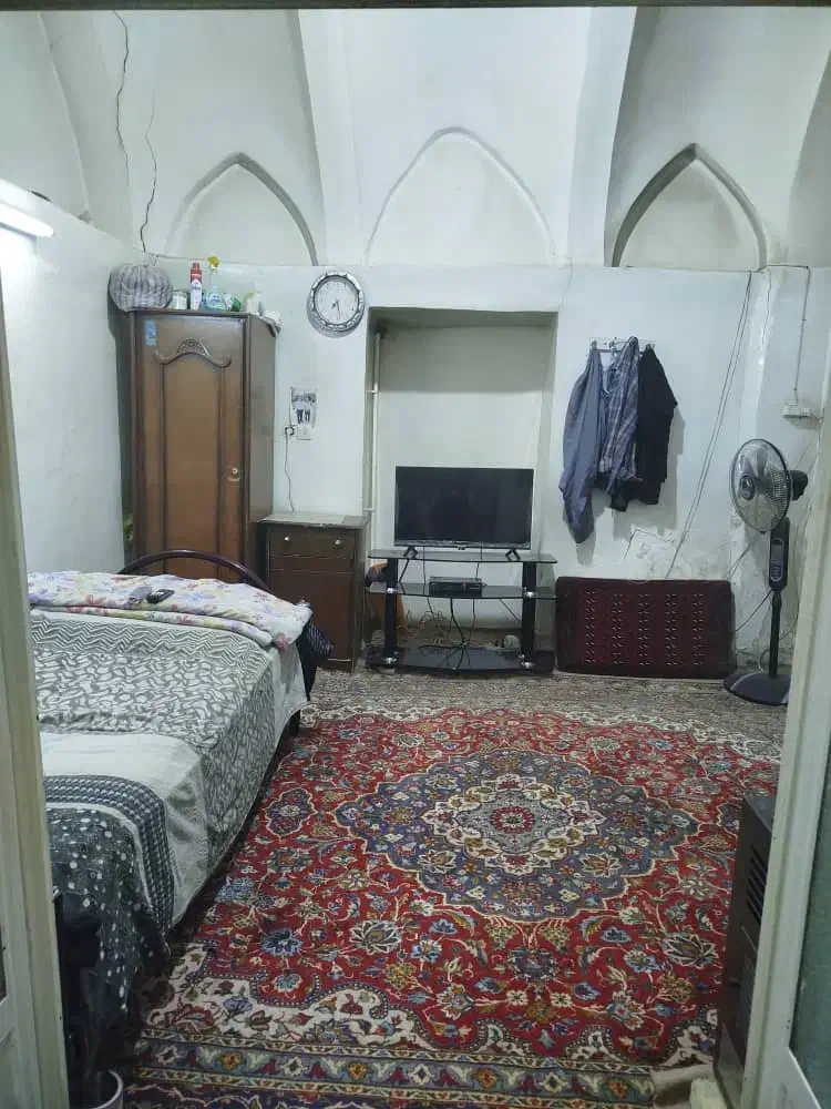 فروش ملک و خانه|فروش خانه و ویلا|کاشان, گریه|دیوار