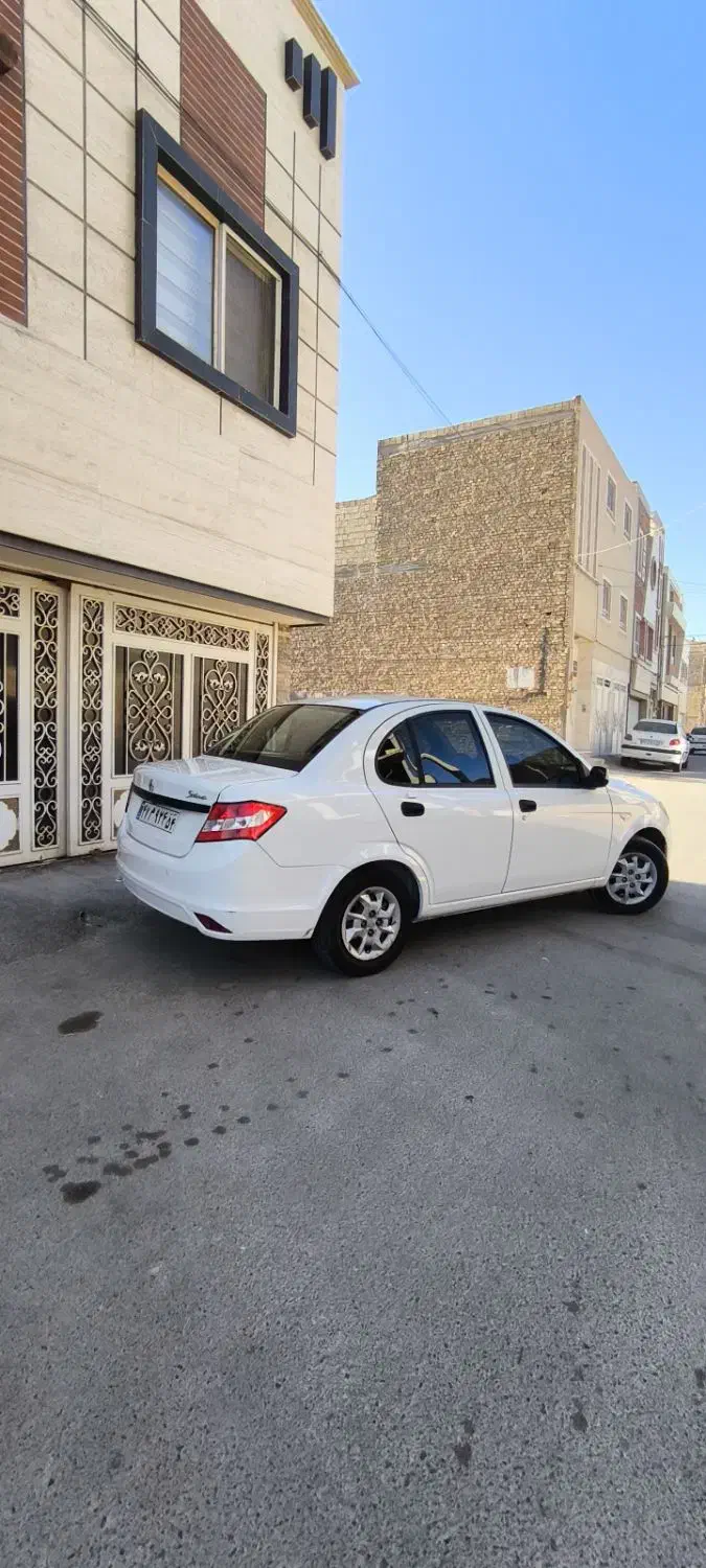 ساینا مدل ۹۹ کارمندی|خودرو سواری و وانت|یزد, |دیوار