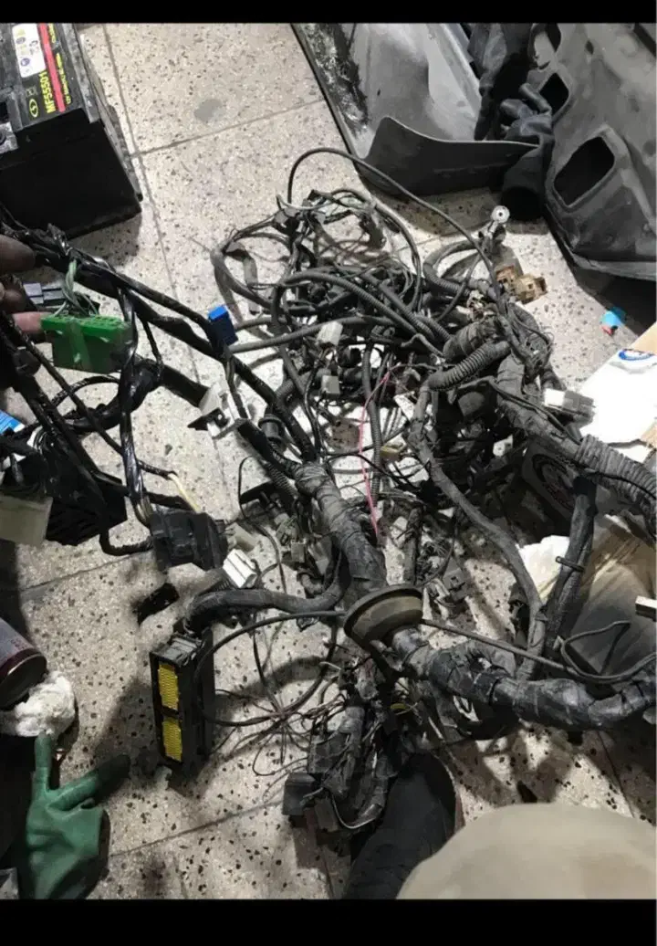 باطریسازی مکانیکی سیم کشی امدادخودرو سیارشبانه|خدمات موتور و ماشین|پردیس, فاز ۱۱|دیوار