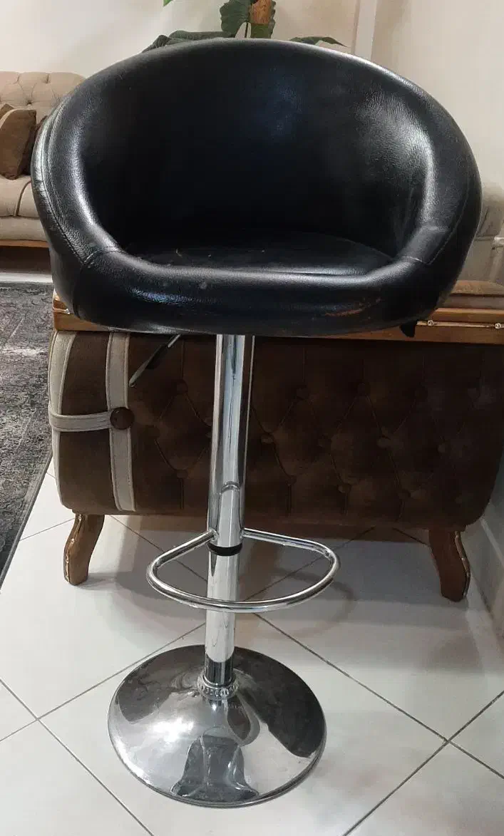 صندلی جک دار|صندلی و نیمکت|اراک, |دیوار