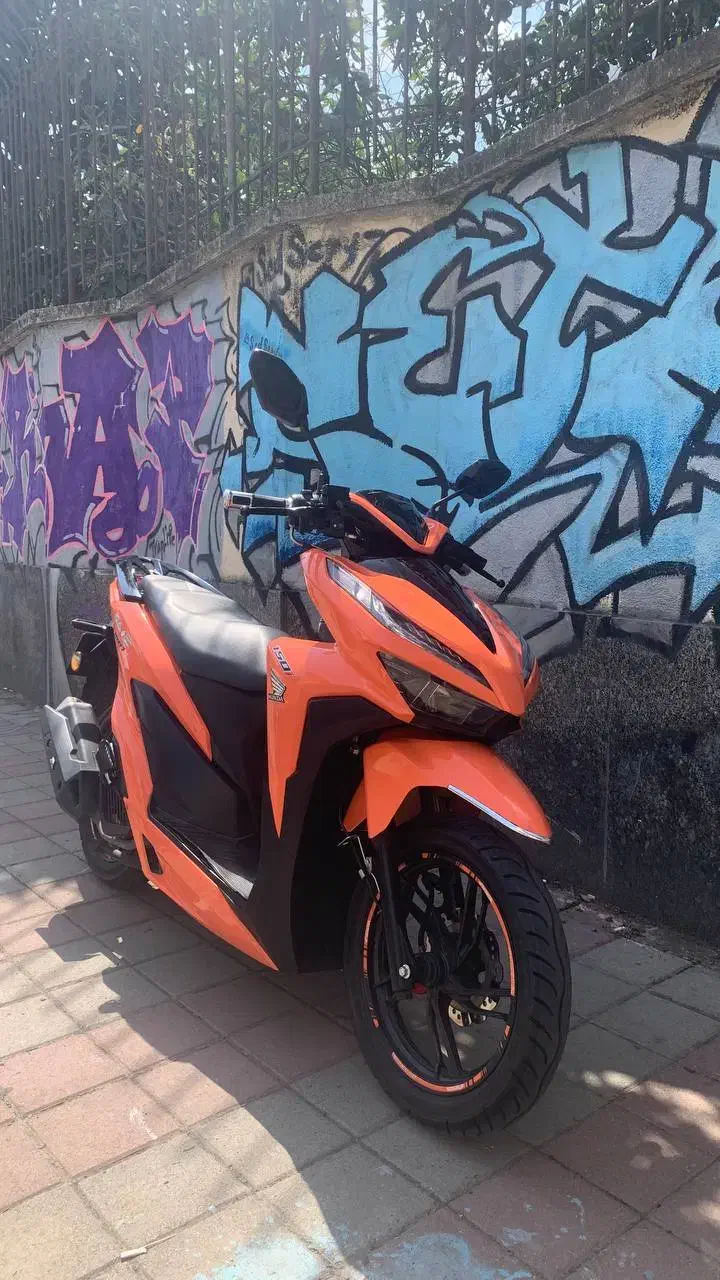 کلیک ۴۰۱|موتورسیکلت|رشت, منظریه|دیوار