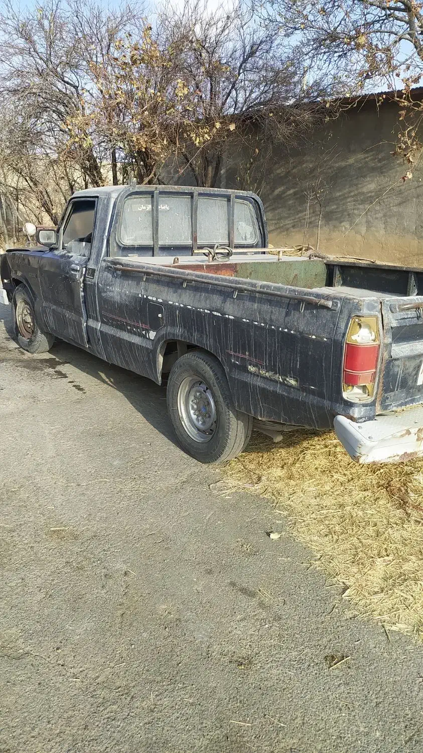 وانت مزدا اوراقی|خودرو سواری و وانت|تهران, نیلوفر|دیوار