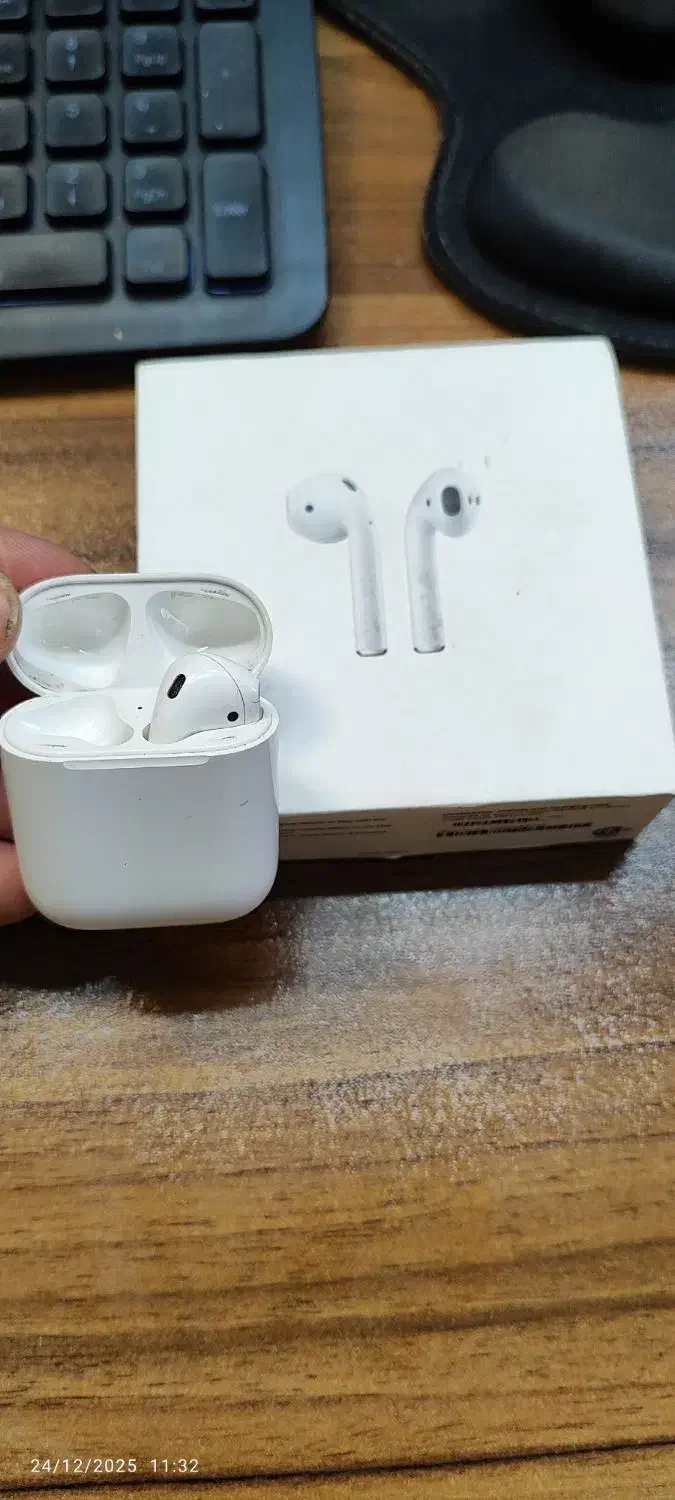 Airpod 2 apple اصلی|لوازم جانبی موبایل و تبلت|اصفهان, ملکشهر|دیوار