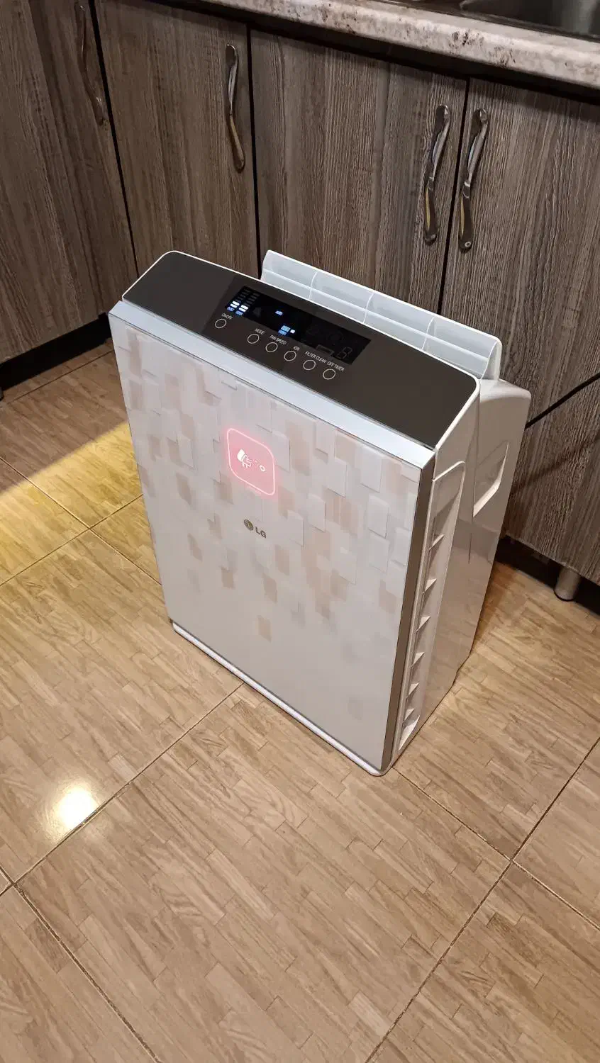 تصفیه هوا تسویه هوا تهویه هوا ساز الجی ایرجوی|پنکه و تصفیه‌کنندهٔ هوا|چهاردانگه (تهران), |دیوار