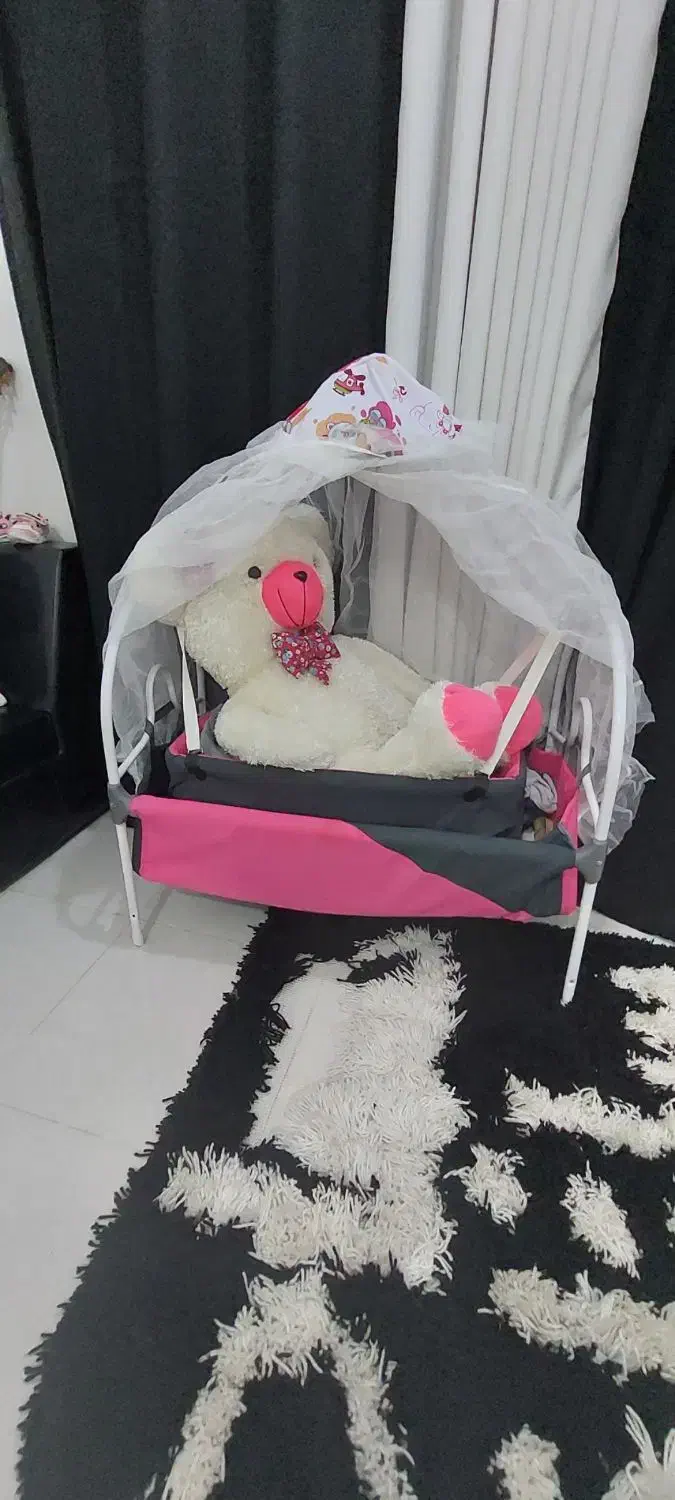 گهواره در حد نو|تخت و سرویس خواب|ایذه, |دیوار