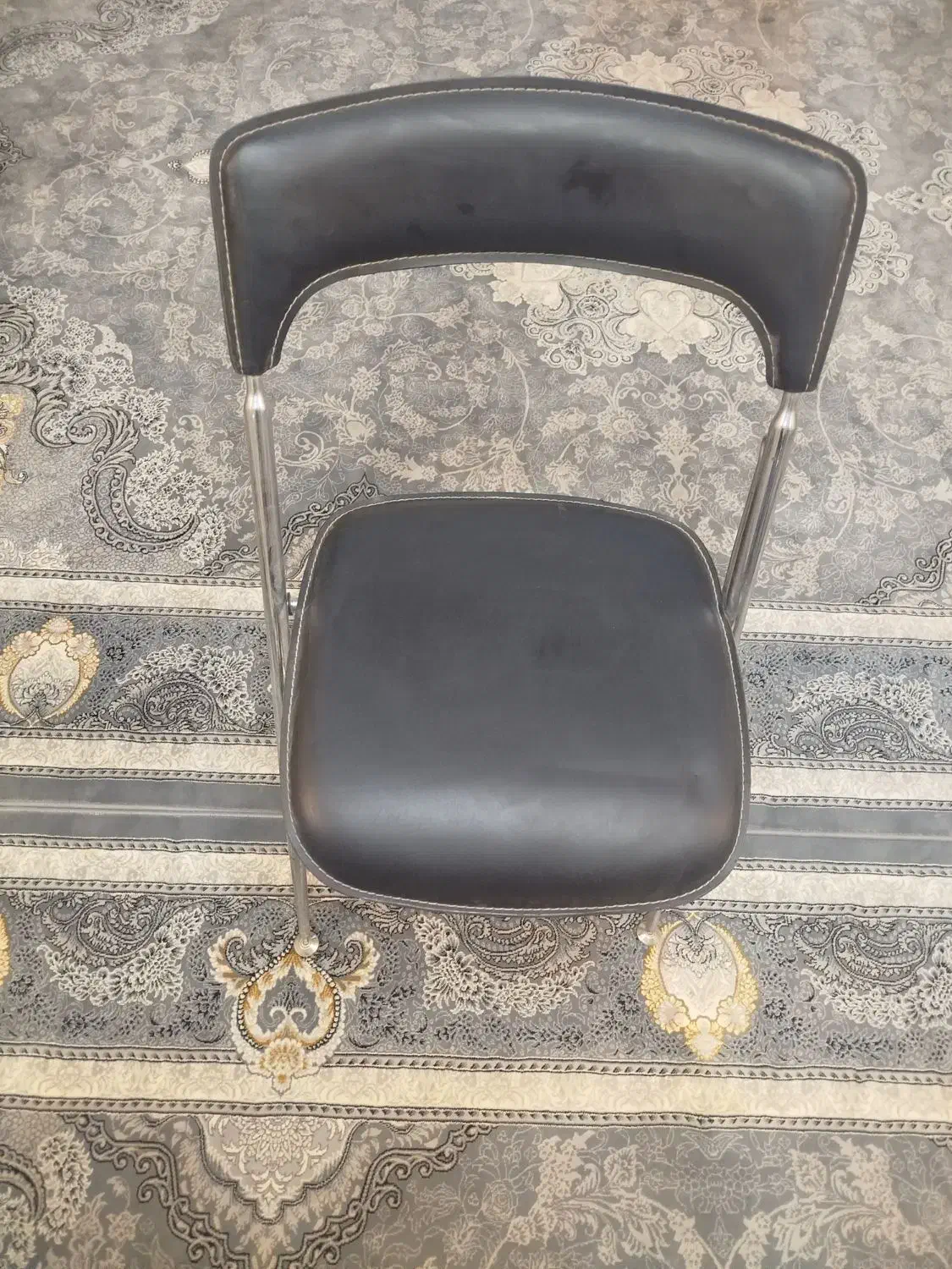 2عدد صندلی تاشو چرم|صندلی و نیمکت|ورامین, ورامین|دیوار