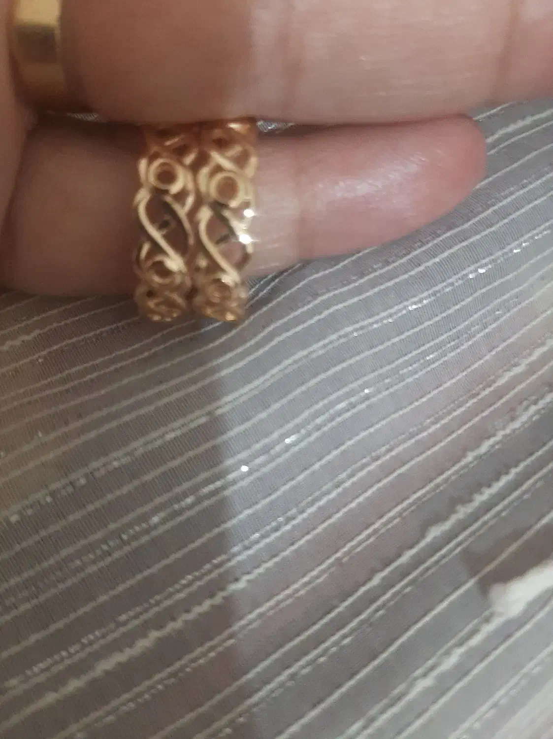 دو عدد انگشتر بدلیجات طلا روس دونه ۱۳۰هزار|بدلیجات|خرمآباد, |دیوار