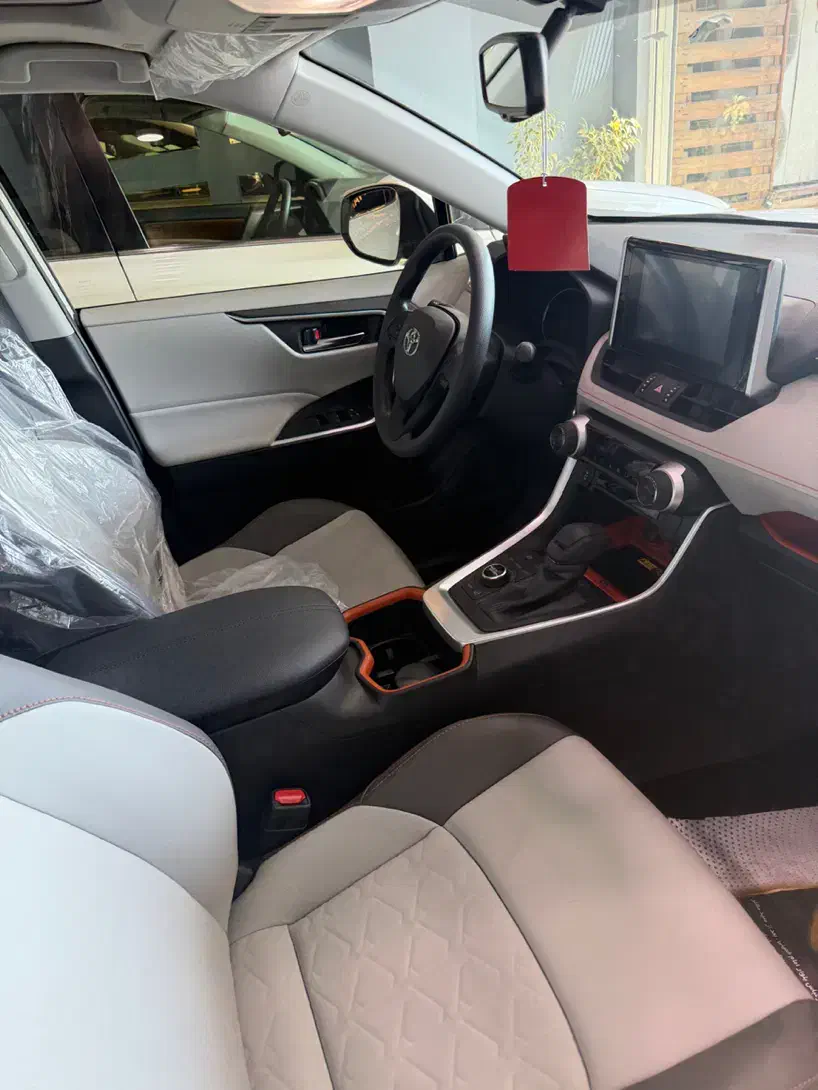 فروش رافور ۲/۵ ژاپن ۲۰۲۵|خودرو سواری و وانت|بندرعباس, |دیوار