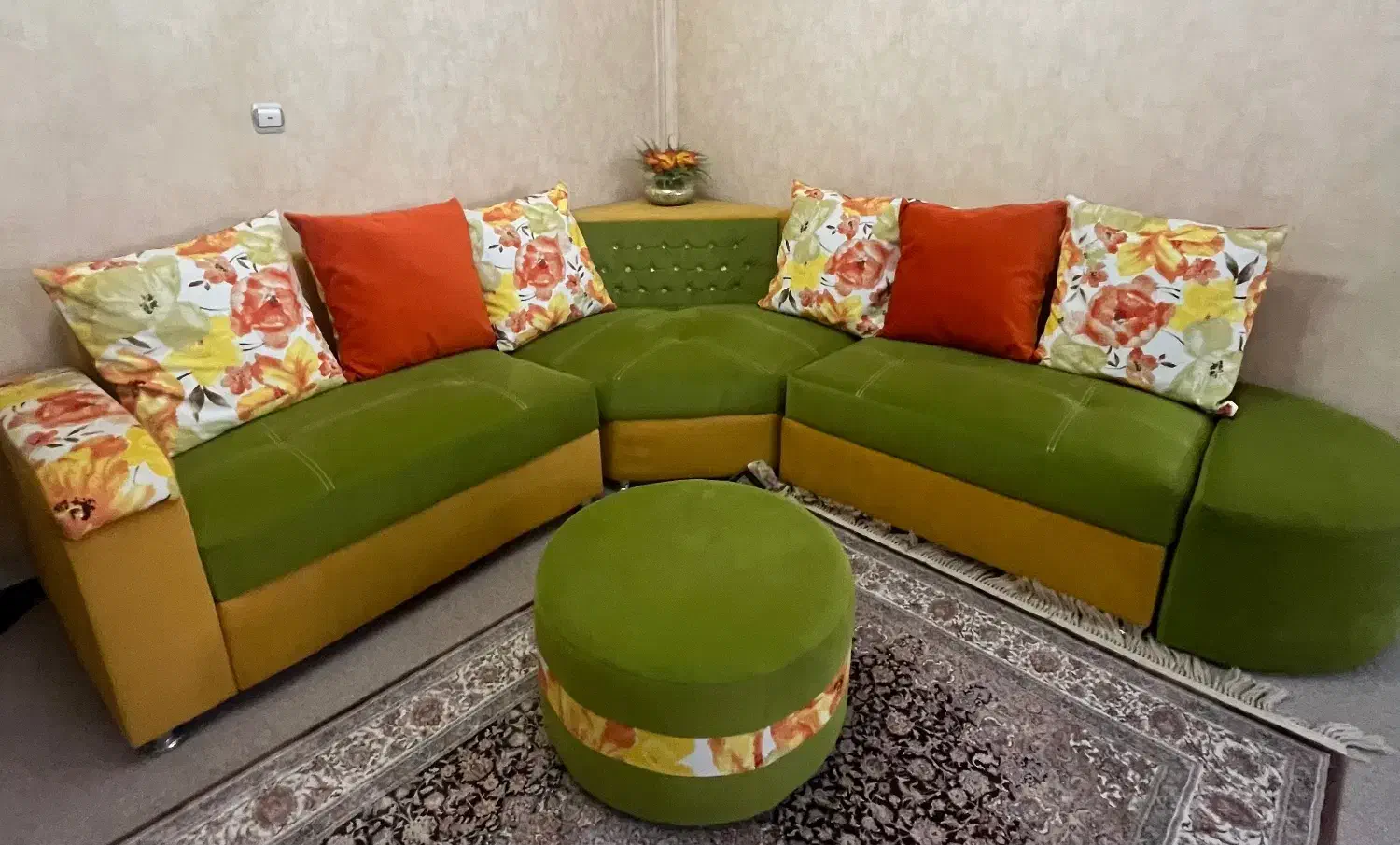 مبل و میز وسط|مبلمان خانگی و میز عسلی|شیراز, چنچنه|دیوار