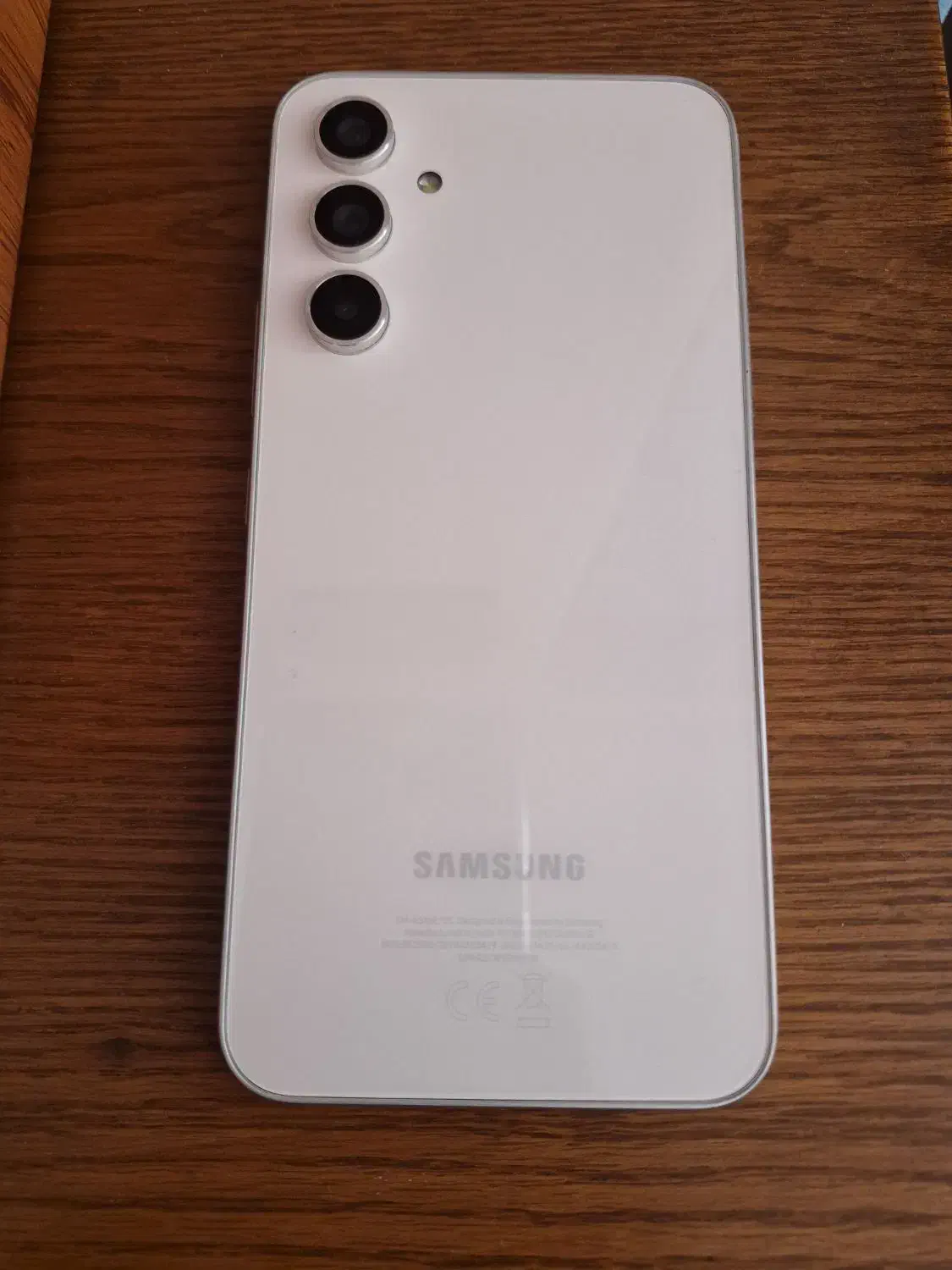 موبایل|موبایل|کرج, ساسانی (قلمستان)|دیوار