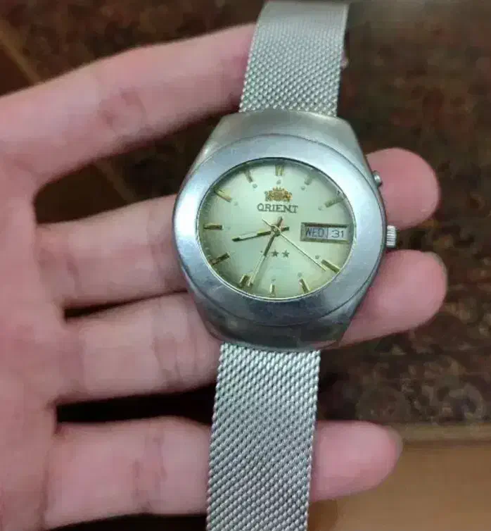 ساعت اورینت بسیار قدیمی|کلکسیون و سرگرمی|تهران, فردوسی|دیوار