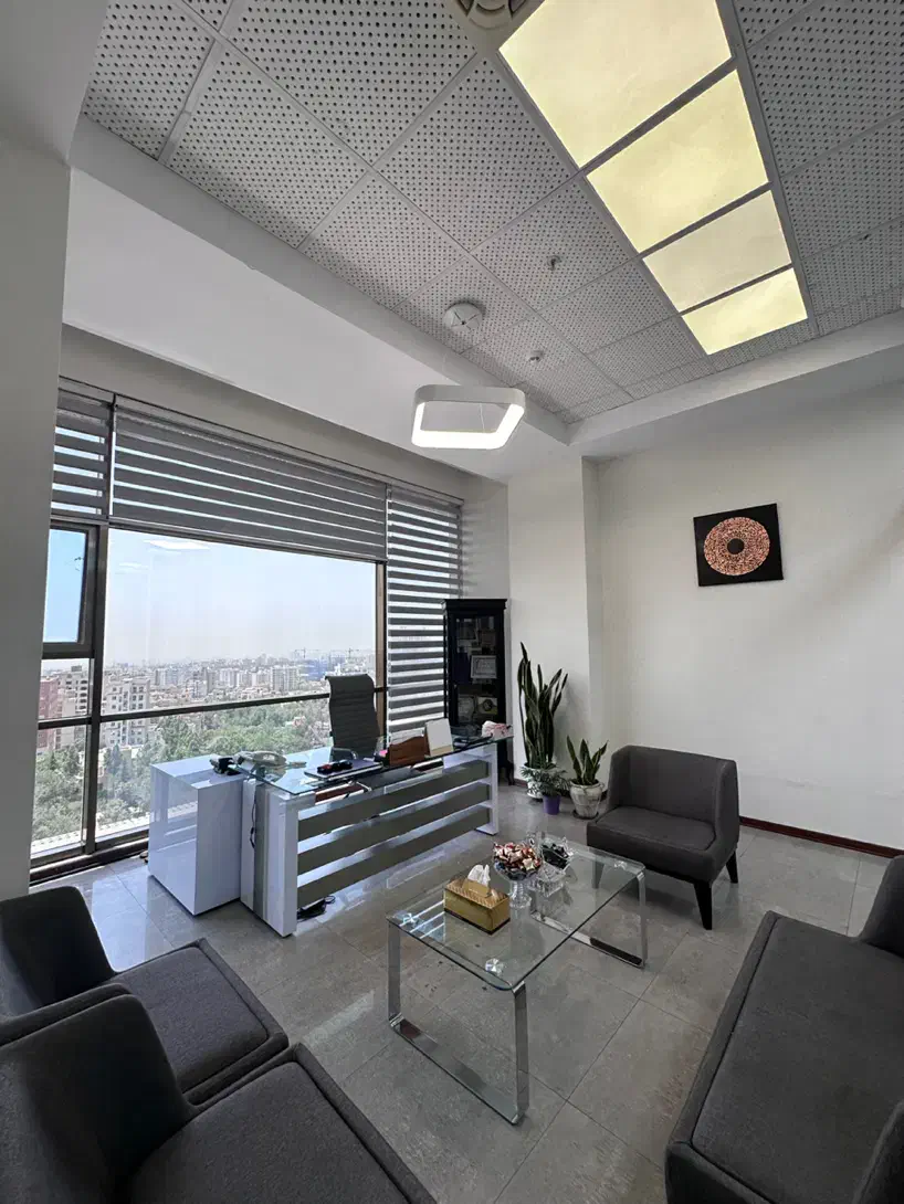 سهروردی . اندیشه . ۷۰ متر زیر همکف . نورگیر|اجارهٔ آپارتمان|تهران, سهروردی|دیوار