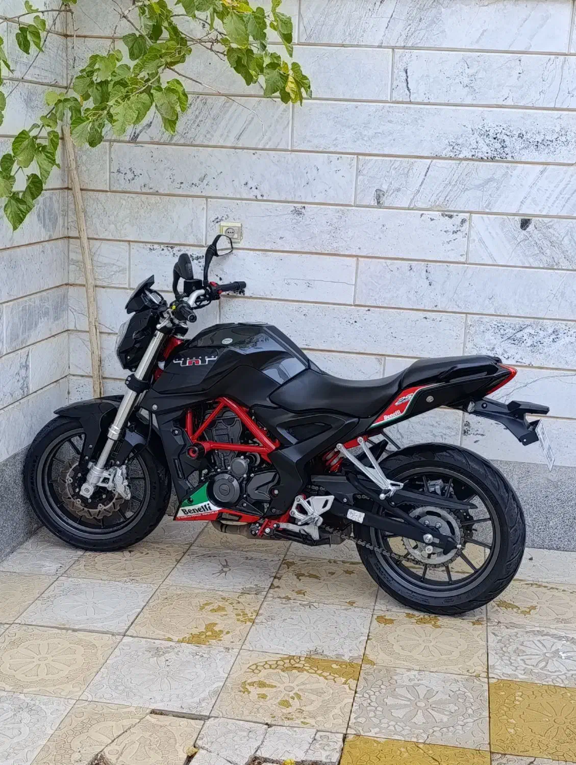 بنلی ۲۵۰ تک سیلندر|موتورسیکلت|سبزوار, پاسداران|دیوار