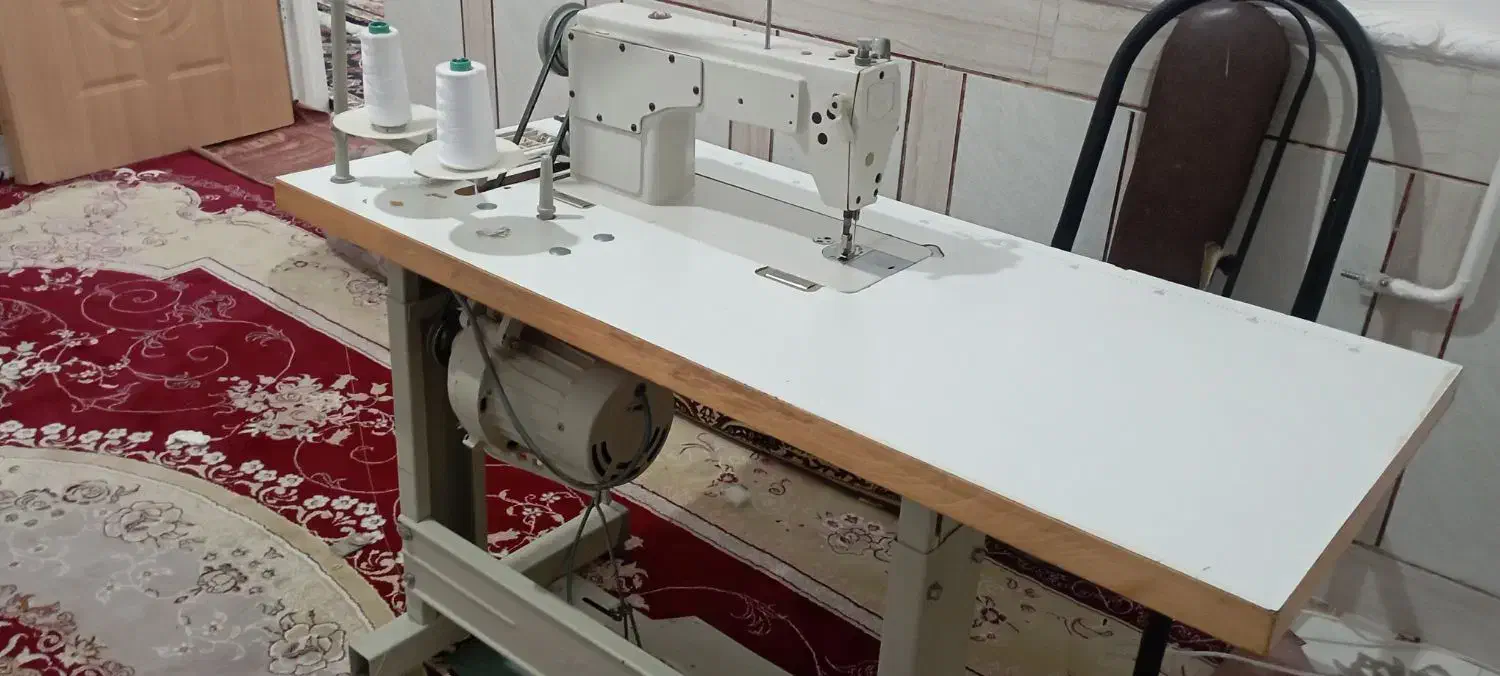 چرخ خیاطی راسته دوز|چرخ خیاطی و ریسندگی|خرامه, |دیوار