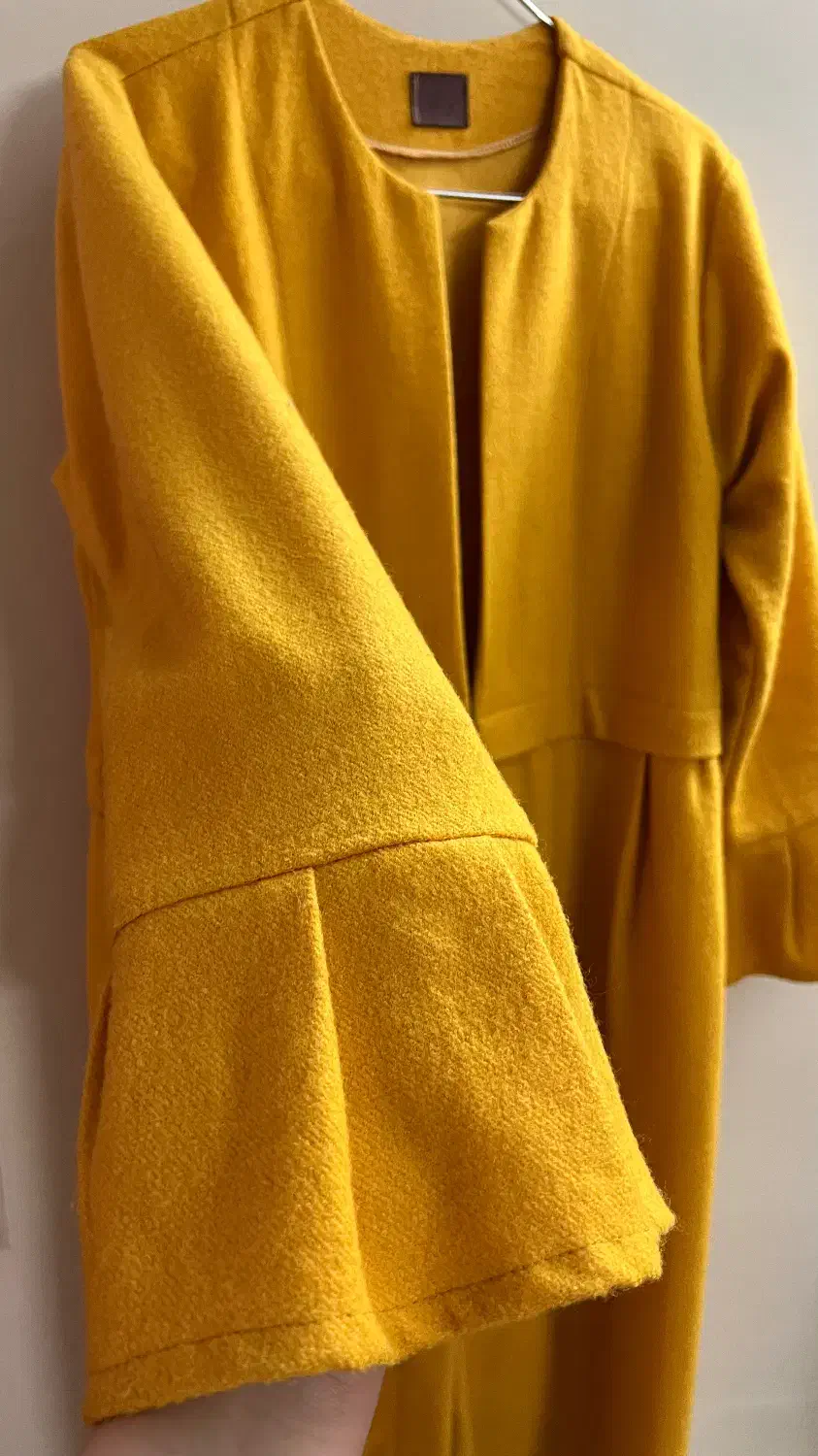 لباس های زمستانی پالتو کاپشن اورال کفش چادر همه نو|لباس|همدان, |دیوار