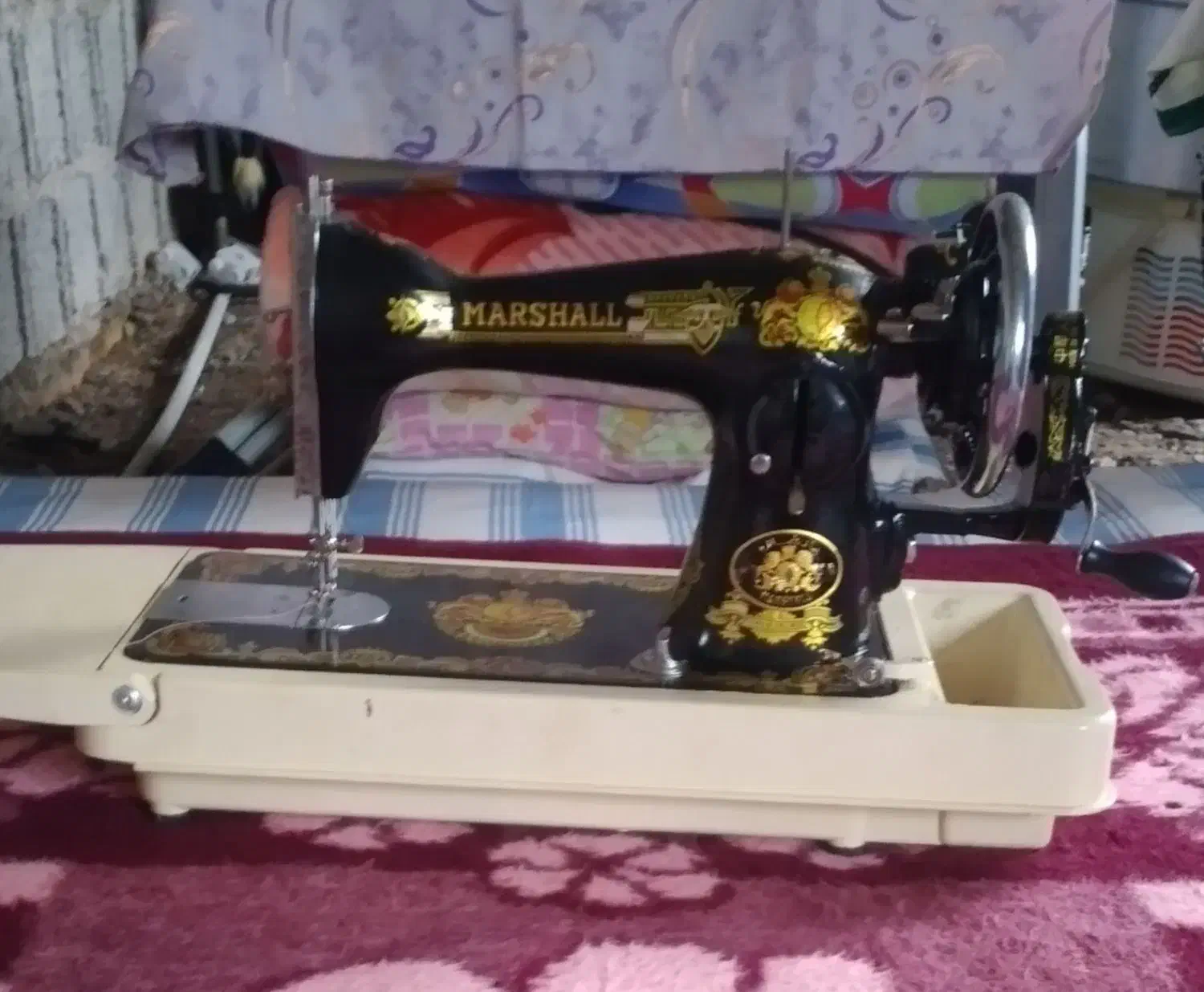 چرخ خیاطی|چرخ خیاطی و ریسندگی|رشت, جماران|دیوار