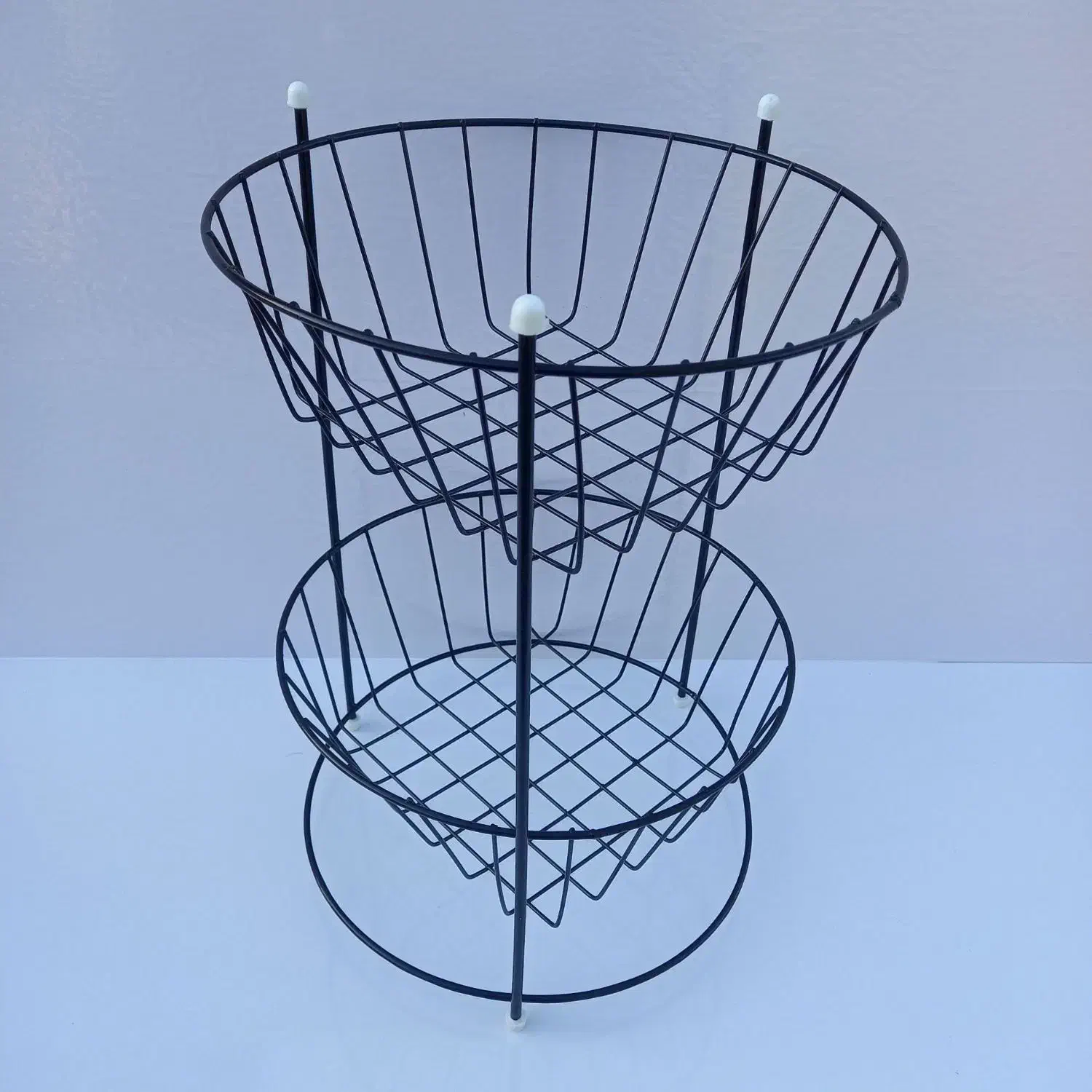 بندرخت روبخاری|بندرخت و رخت‌آویز|سنگدوین, |دیوار