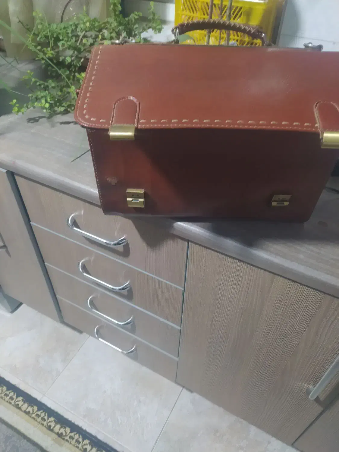 کیف اداری چرم|کیف، کفش، کمربند|ساوه, |دیوار