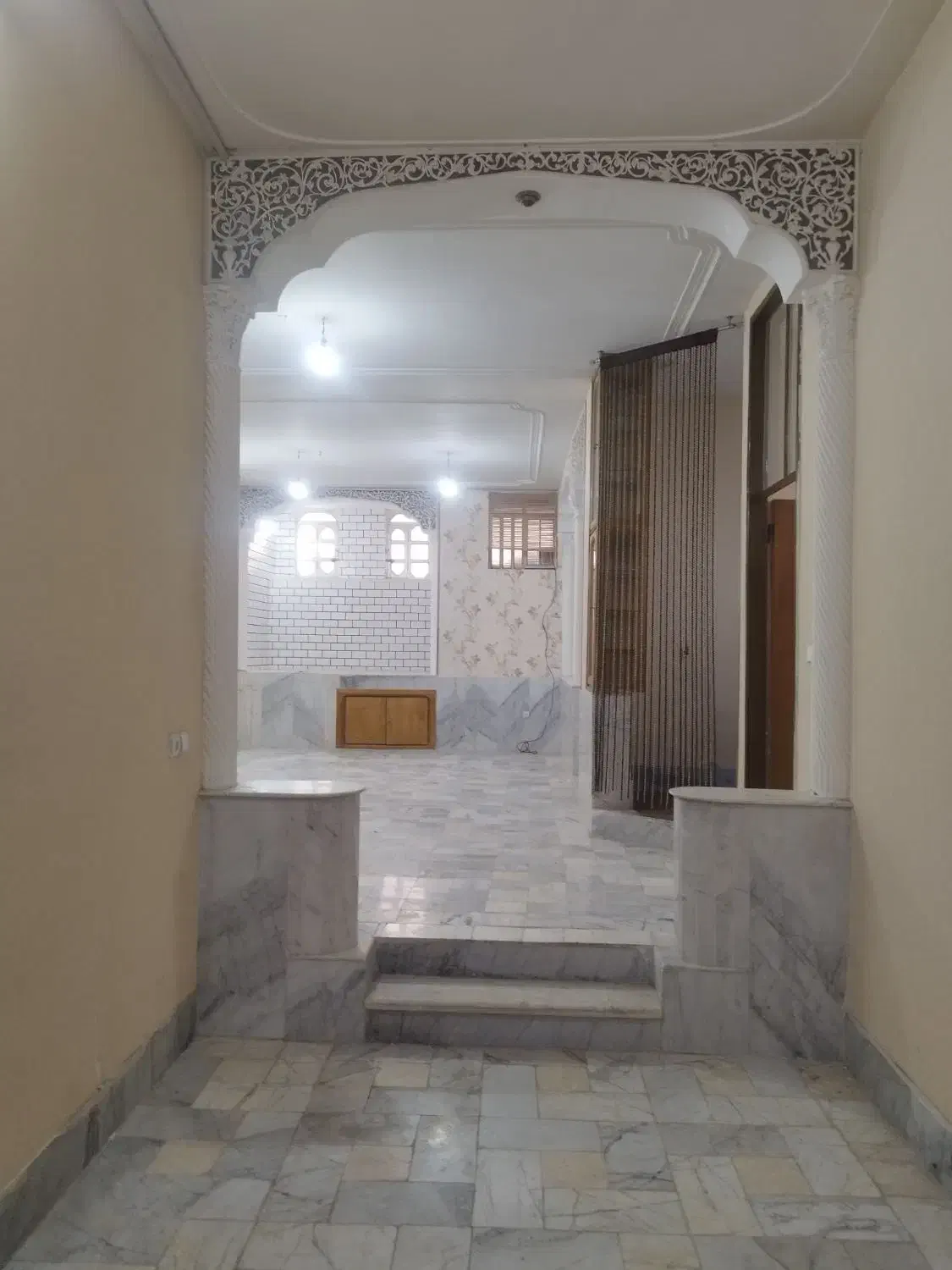 رهن و اجاره منزل همکف|اجارهٔ خانه و ویلا|جهرم, |دیوار