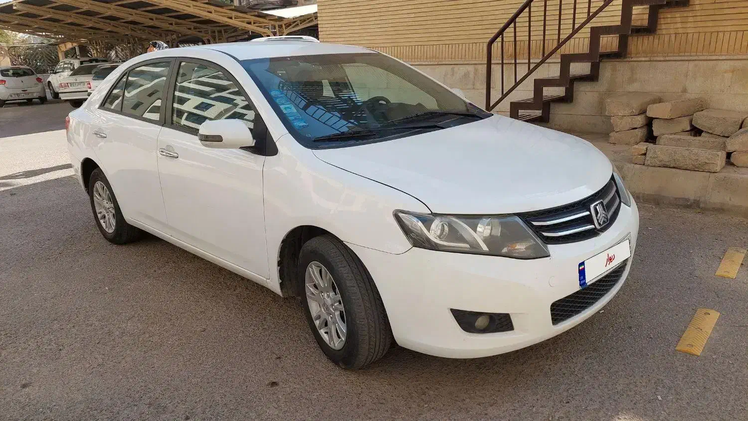 اجاره آریو مدل ۱۳۹۴ خانگی|خودرو اجارهای|اصفهان, شهرستان|دیوار