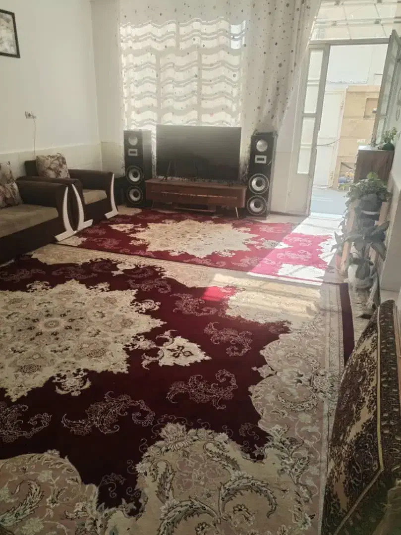 منزل دو خوابه ماشین رو درب از حیاط|اجارهٔ خانه و ویلا|شیراز, شهرک کوشکک|دیوار