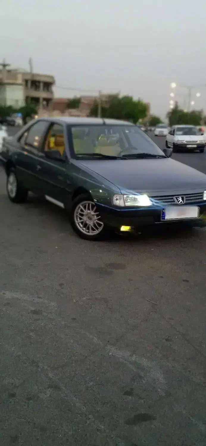 پژو ۴۰۵  بی رنگ|خودرو سواری و وانت|شاهین دژ, |دیوار