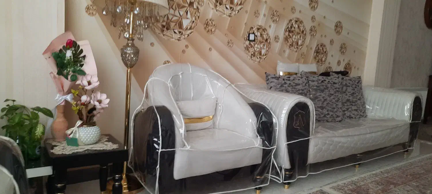 مبل راحتی نو نو|مبلمان خانگی و میز عسلی|کرج, المهدی|دیوار