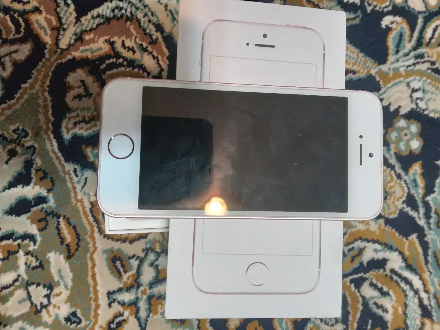 گوشی اپل SE|موبایل|تهران, نیروی هوایی (پیروزی)|دیوار