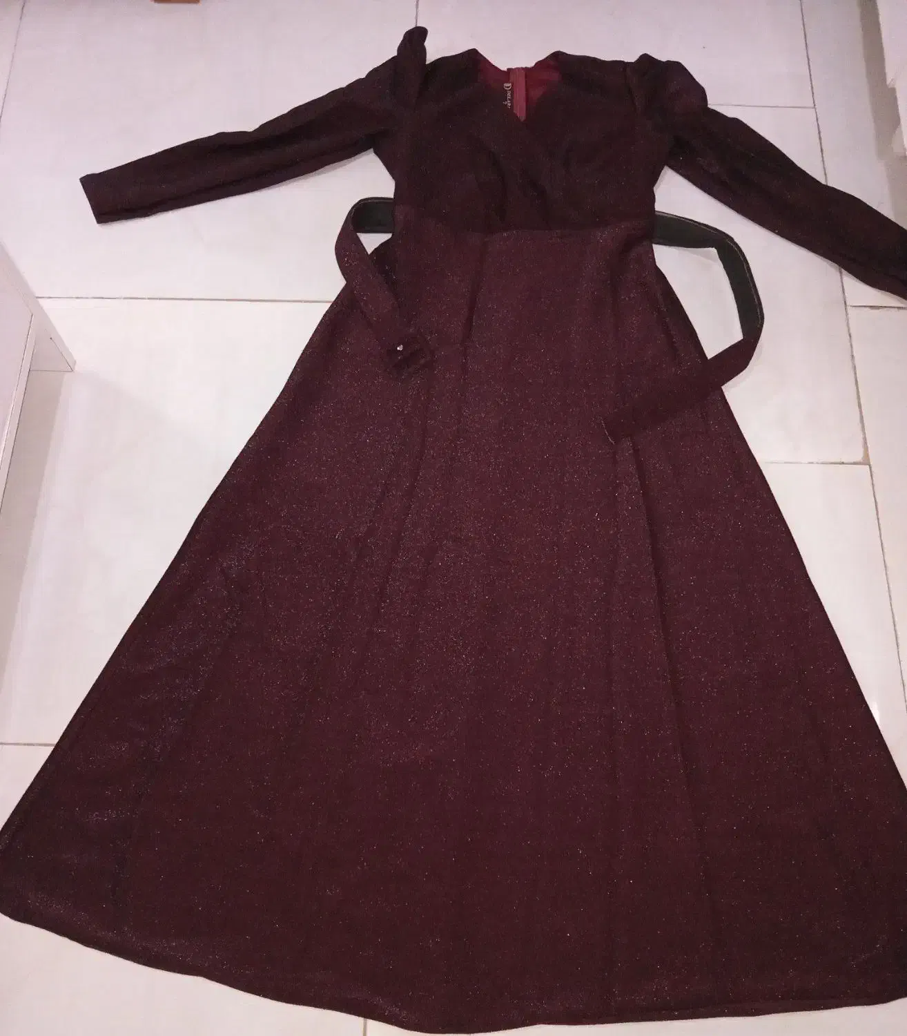 لباس مجلسی|لباس|مشهد, طبرسی شمالی|دیوار