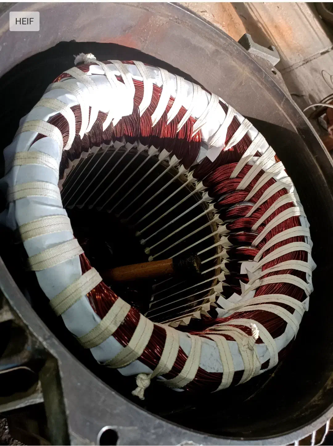 سیم پیچی انواع الکترومورتور های صنعتی|ماشین‌آلات صنعتی|کارون, |دیوار