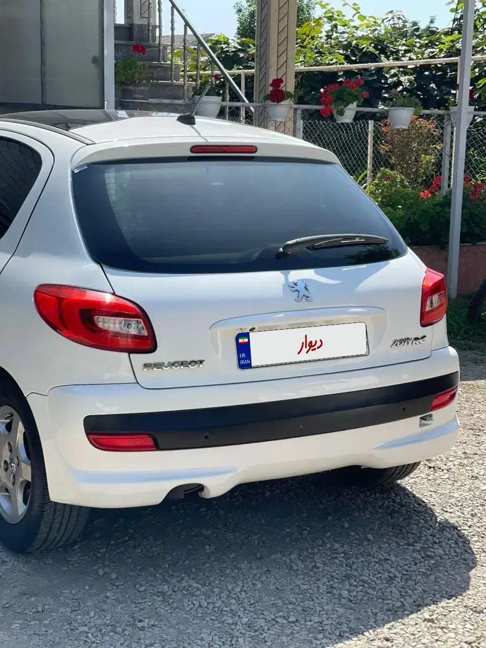 ۲۰۷ سقف پاناروما مدل۴۰۱|خودرو سواری و وانت|آستارا, |دیوار