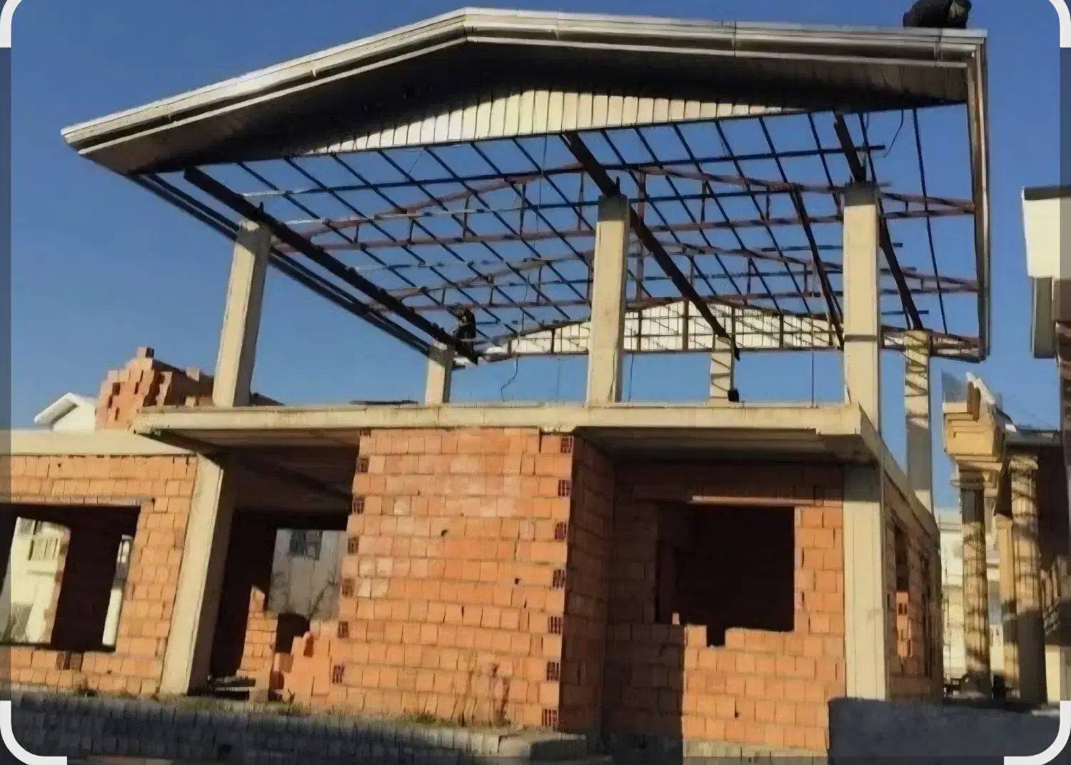 سقف شیروانی الاچیق نما دانپا|خدمات پیشه و مهارت|ماهدشت, |دیوار