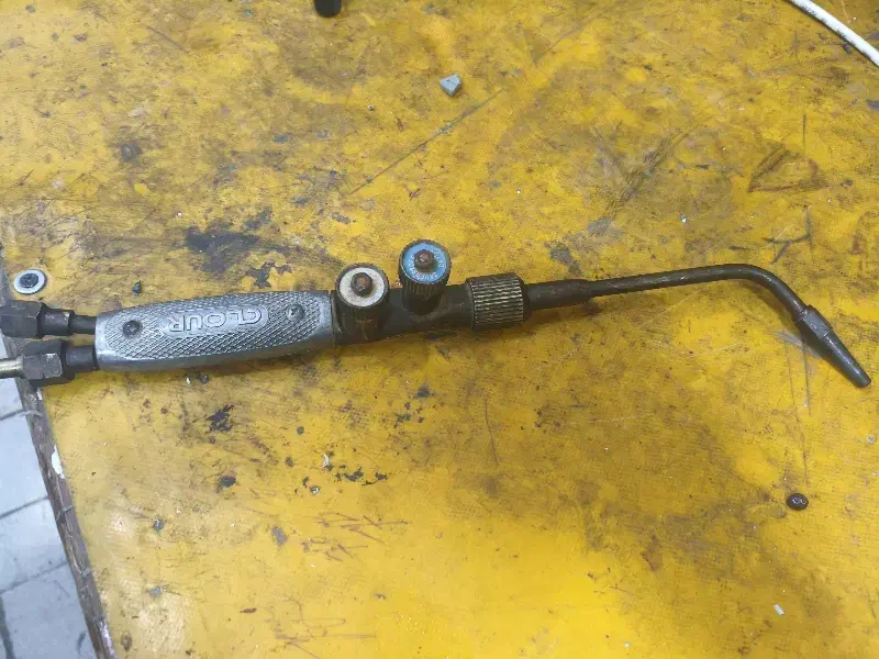 سری جوشکاری|ابزارآلات|قم, باغ کرباسی|دیوار