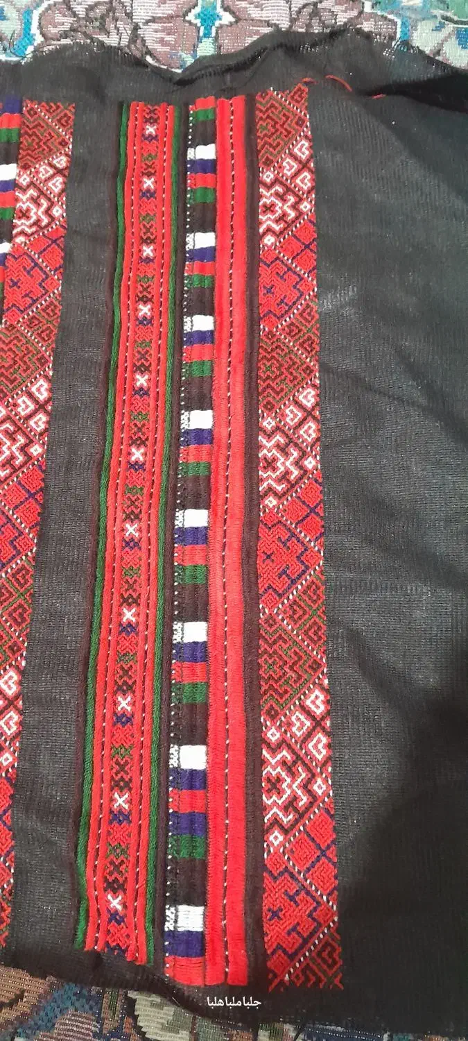 جیب و یقه|گلیم، جاجیم، گبه|ایرانشهر, |دیوار