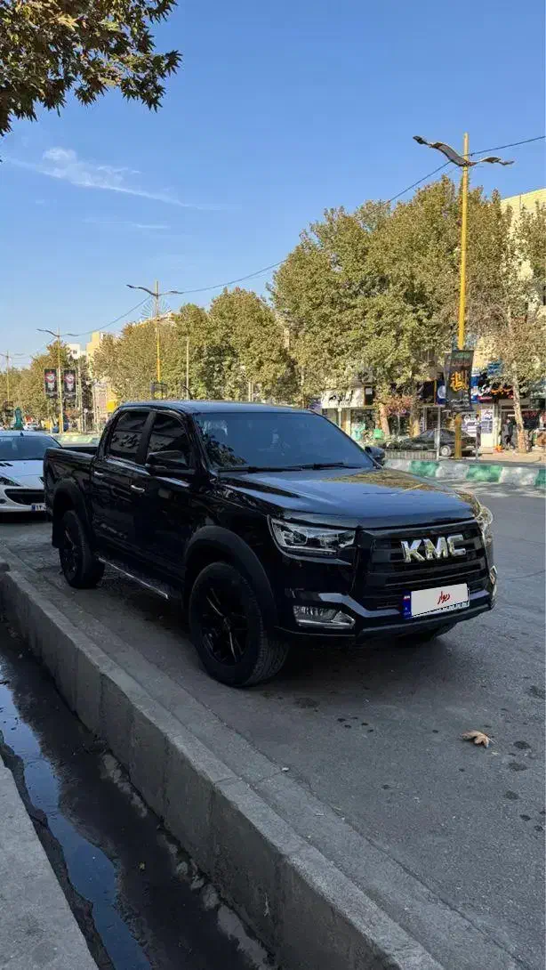 تی ۸ کی ام سی مشکی ۱۴۰۱|خودرو سواری و وانت|خرمآباد, |دیوار