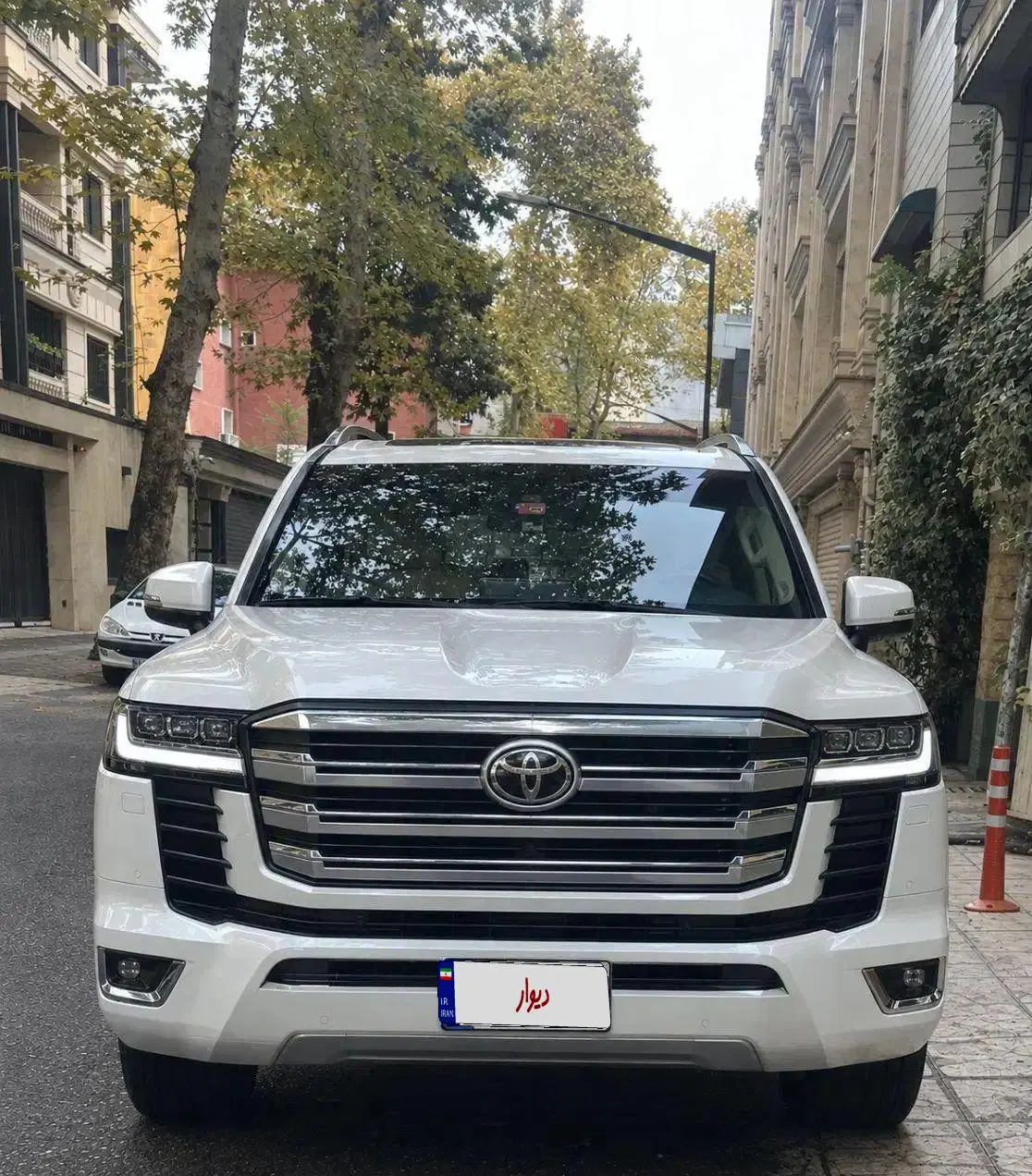 تویوتا لندکروز VX فول عمانی مدل ۲۰۲۶ صفر خشک|خودرو سواری و وانت|رشت, بلوار گیلان|دیوار