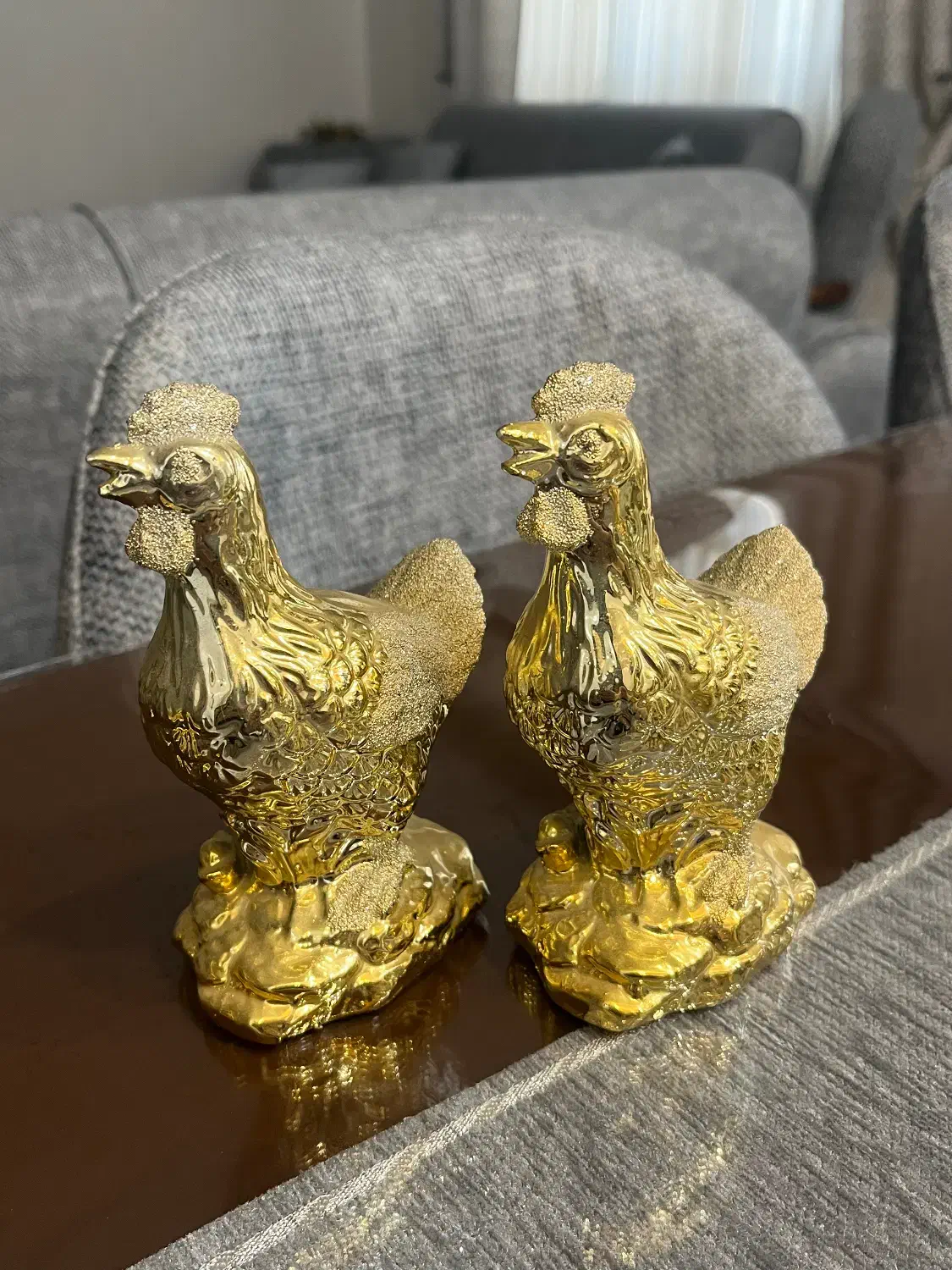 مجسمه پلی استر طلایی رنگ|مجسمه، تندیس، ماکت|ورامین, ورامین|دیوار