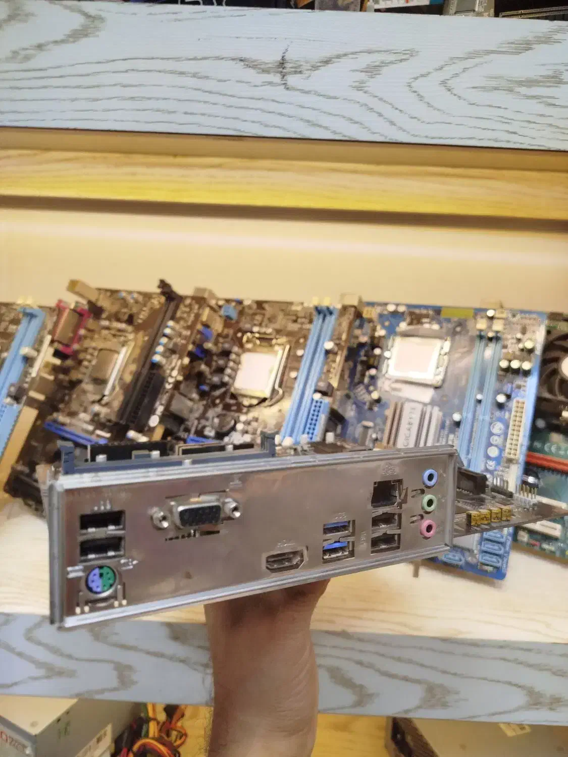 مادربرد H510 و i3 10100F نسل ۱۰|قطعات و لوازم جانبی رایانه|مشهد, فلسطین|دیوار