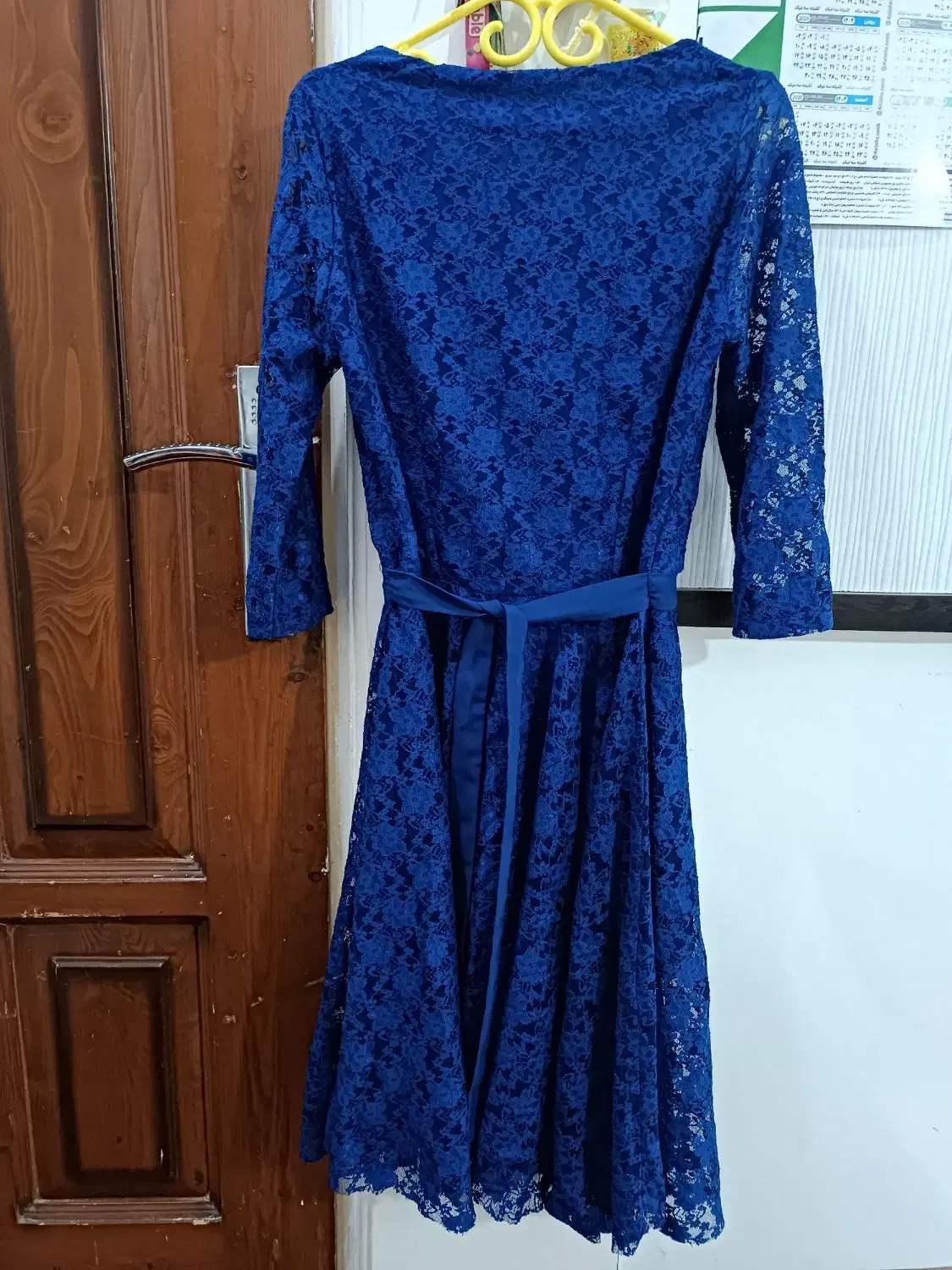 لباس مجلسی زنانه|لباس|بومهن, |دیوار