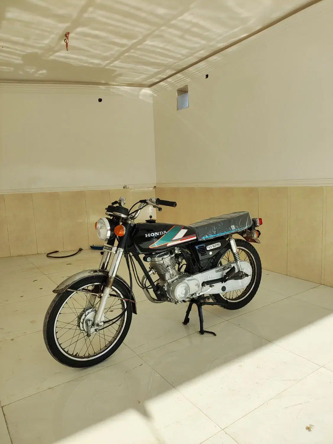 موتور هندا 125 مزائده با برگه|موتورسیکلت|گرگان, |دیوار