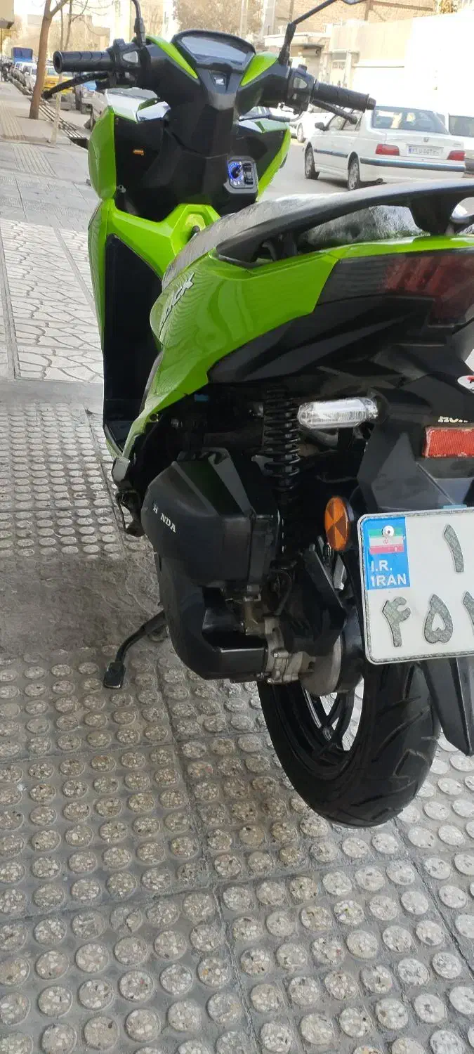 طرح کلیک 150|موتورسیکلت|باقرشهر, |دیوار