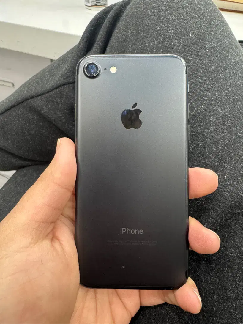 ایفون7جت بلک|موبایل|تهران, علم و صنعت|دیوار