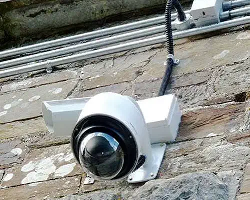 سیم کشی منازل ونصب دوربین مداربسته|خدمات پیشه و مهارت|تبریز, |دیوار