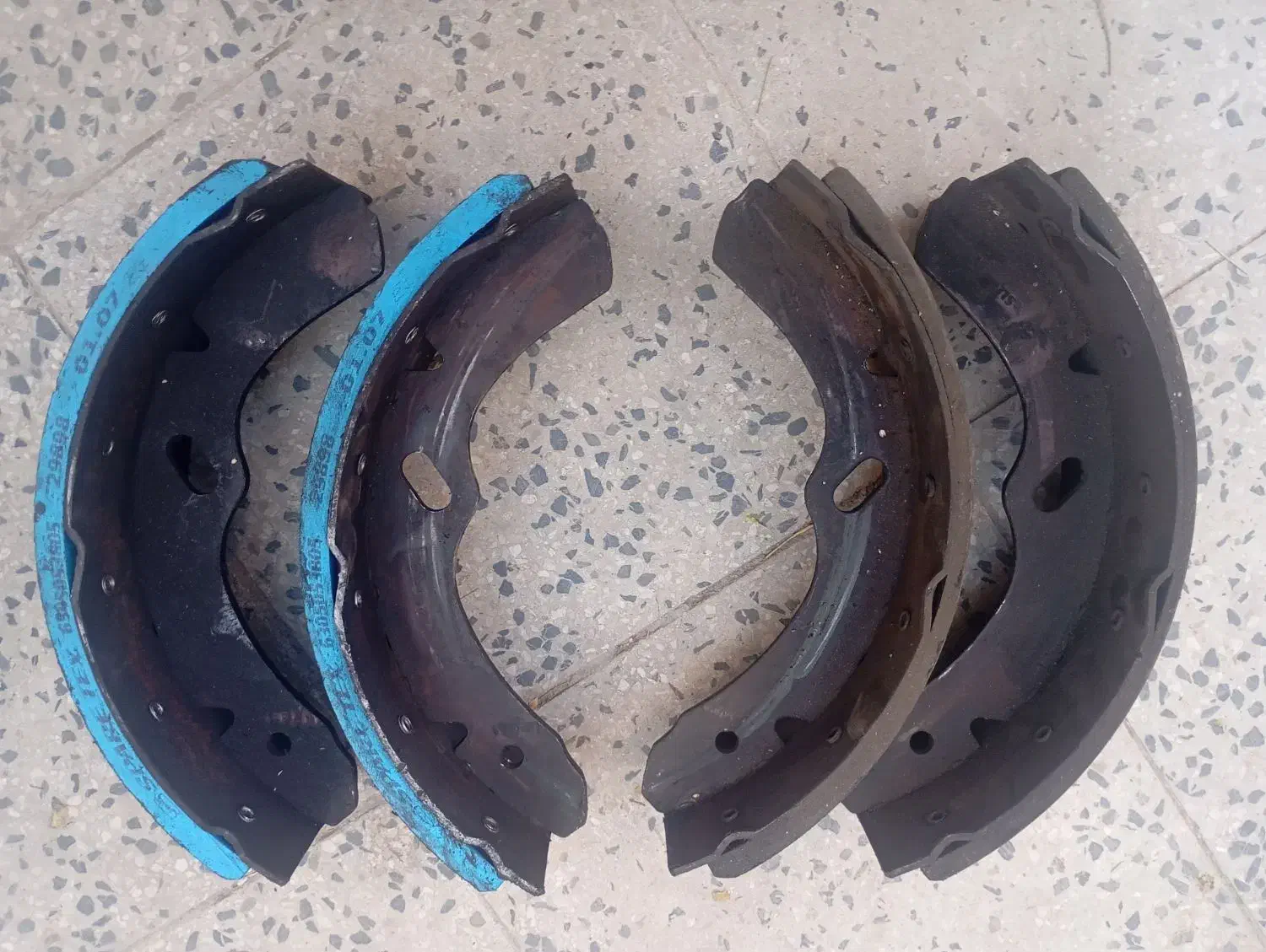 لنت ترمز ایسوزو 6 تن با کفشک|قطعات یدکی و لوازم جانبی|کهریزک, |دیوار