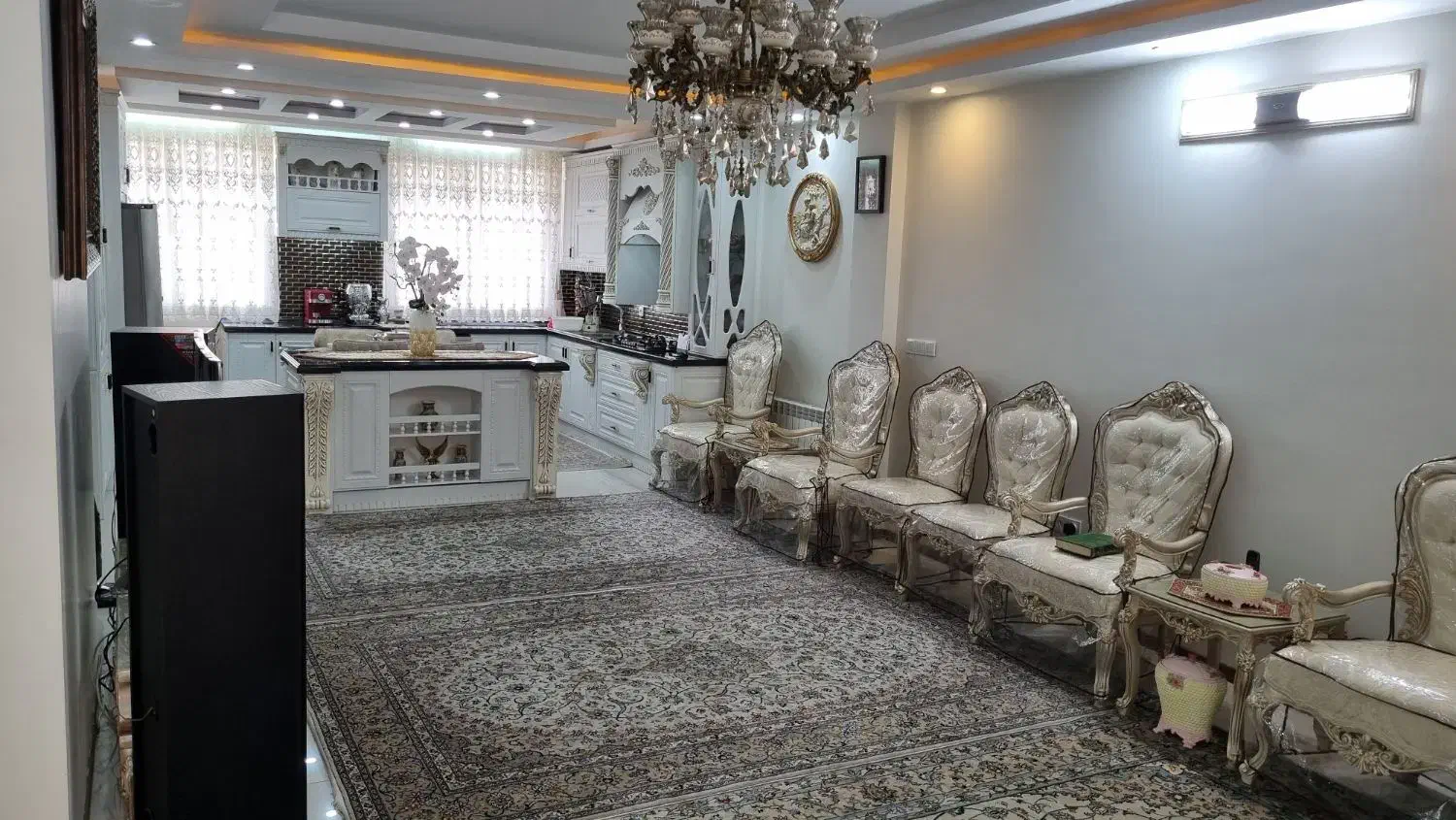 آپارتمان ۱۰۰ متری تک واحد|فروش آپارتمان|تهران, ائمه اطهار|دیوار