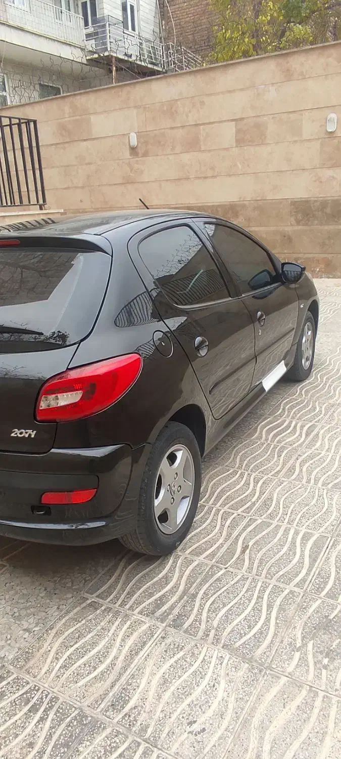 207 مدل 1400 فرمان برقی فول|خودرو سواری و وانت|اراک, |دیوار